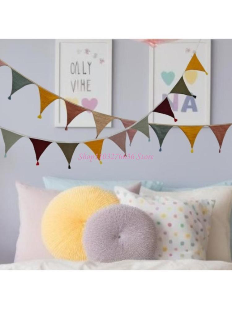 Baby Nursery Gender Neutral - R6FD Oddychające cukierki kolorowe przedszkole chorągiewki