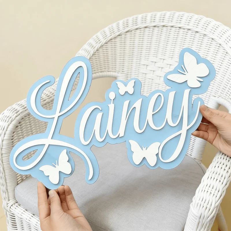 Baby Nursery Toy - Spersonalizowana tabliczka z imieniem dziecka, niebieski